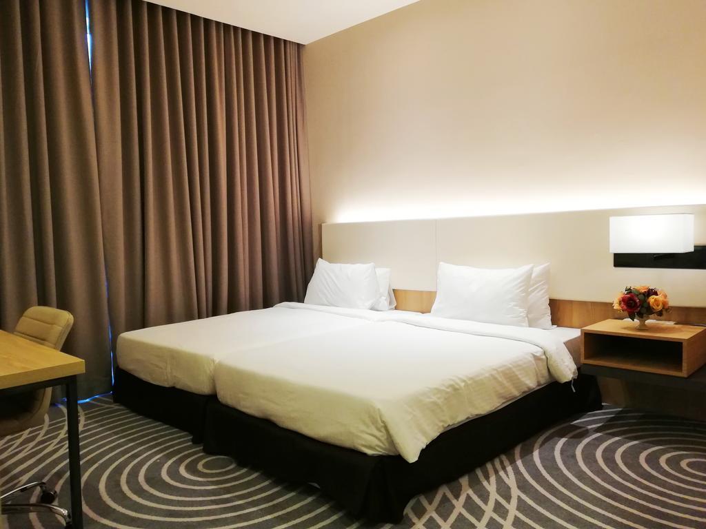 Upper View Regalia Hotel Kuala Lumpur Extérieur photo
