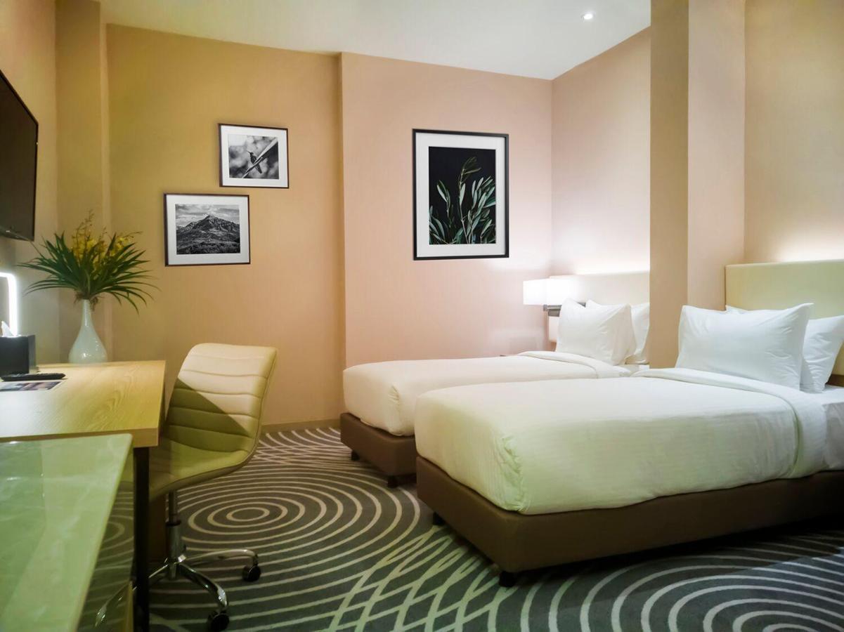 Upper View Regalia Hotel Kuala Lumpur Extérieur photo